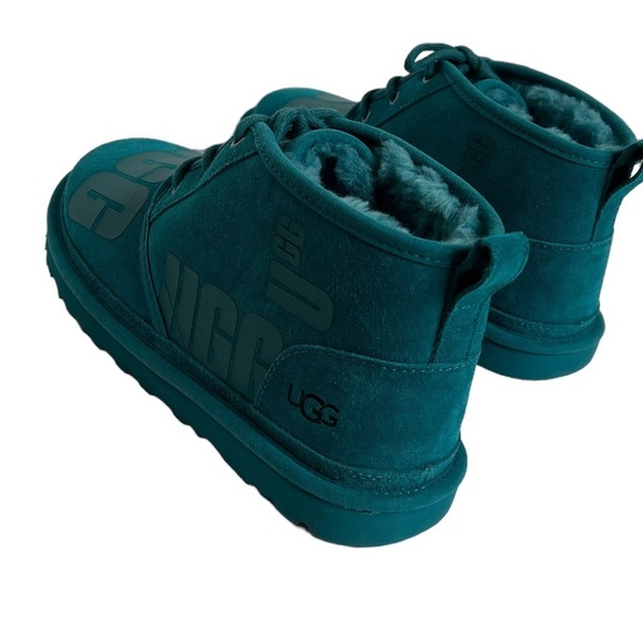 UGG Men’s Neumel Scatter Chukka Boots - Picture 6 of 13